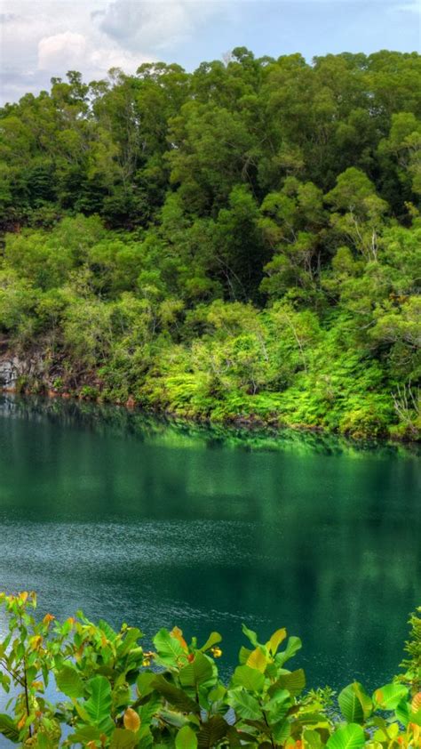 Green Blue Water Lagoon In Pulau Ubin Singapore Windows Spotlight Images