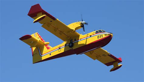 Incendio A Santa Cesarea Terme Vicino Lecce Con Case Evacuate E