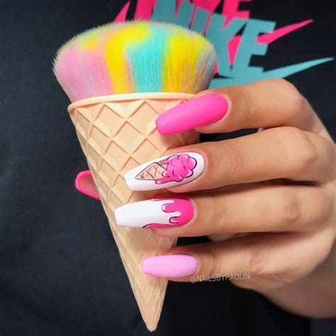 Colorful Hingga 3D Ini 7 Tren Nail Art Yang Bikin Kamu Gemas Untuk