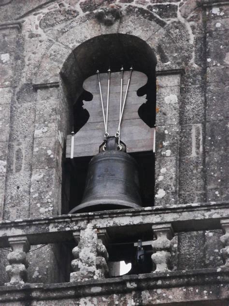 Iglesia De San Cristovo Y Capilla De San Roque En Goi N Tomi O