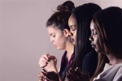 140 Women Praying Free Stock Photos Stockfreeimages