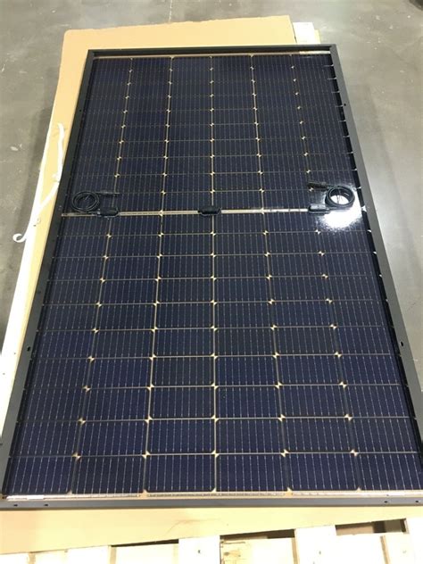 Moduli FV Huasun Mono N Type HJT All Black 380W Glass Glass Solar