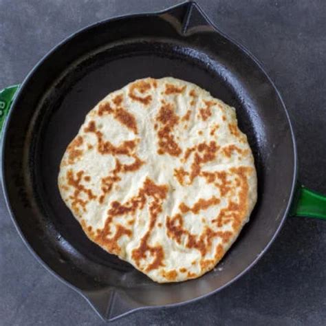 Imeruli Khachapuri (Georgian Cheese Bread) - Momsdish