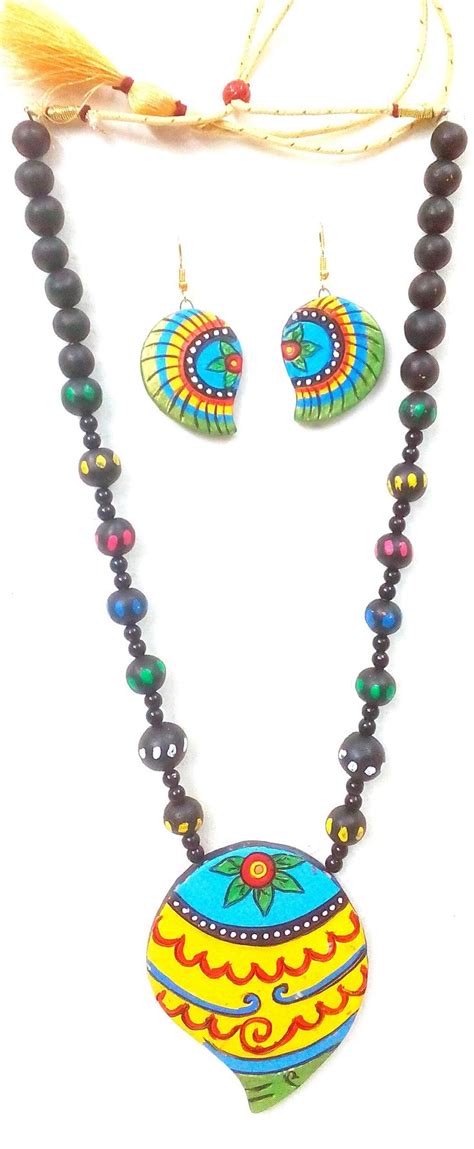 Impressive Terracotta Necklace Sets Myriad Of Colours To Complement