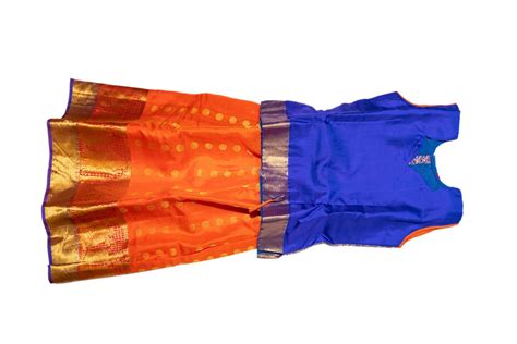 Ladies Nalli Traditional Indian Ethnic Wear Singapore