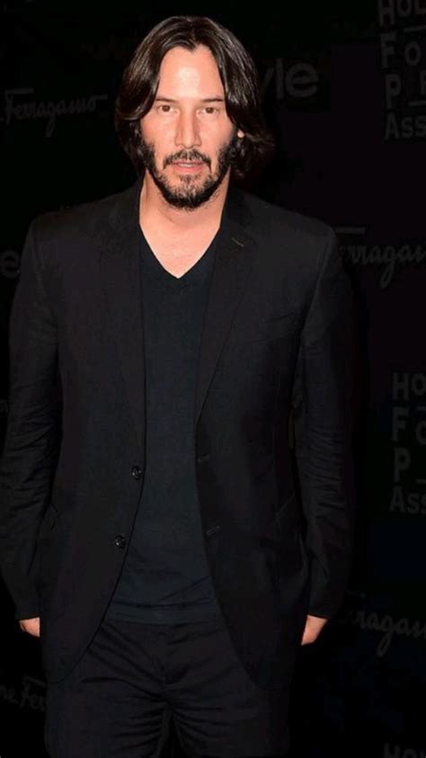 Pin De Estela En Keanu Reeves En 2024 Hombre Virgo Celebracion