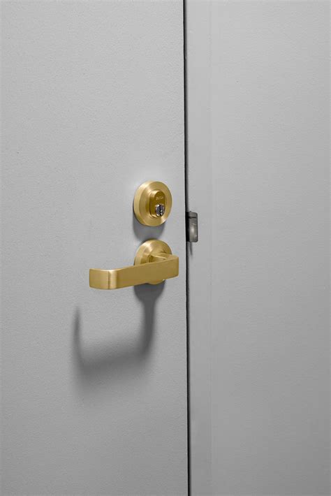 Streamline Lever Handle Satin Brass Zanda Hardware