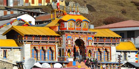 Badrinath Temple History & Information's | India Bites