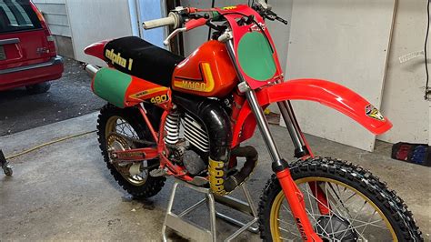 Loretta Lynns Champ Rips A 1983 Maico Spider 490 YouTube