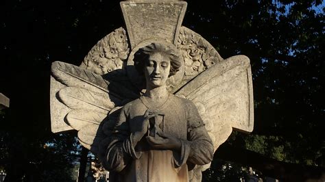 Banco de imagens Tempo monumento estátua religião cemitério