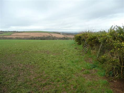 View North © Jonathan Billinger Geograph Britain And Ireland