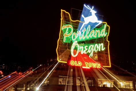 Portland Oregon Iconic Sign Signs Oregon Portland