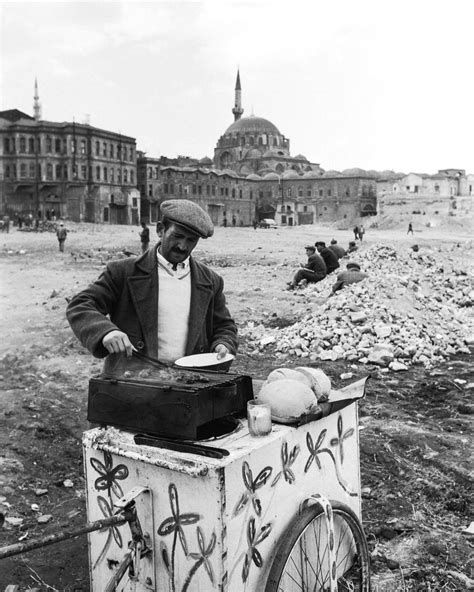 Nadir Tarihi Fotoğraflar on Twitter Seyyar satıcı İstanbul 1959