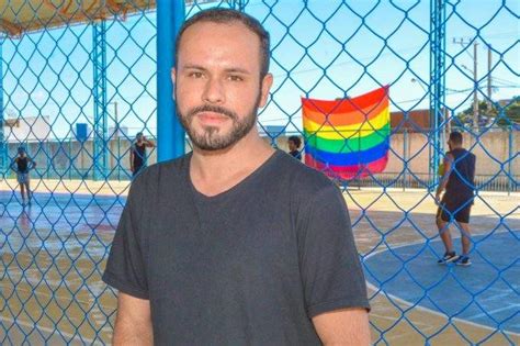 Maio Da Diversidade Marcha Do Orgulho LGBTQIAP Realiza Queer