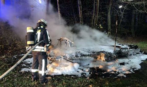 Wohnwagen Brennt In Voller Ausdehnung Ruhrkanalnews