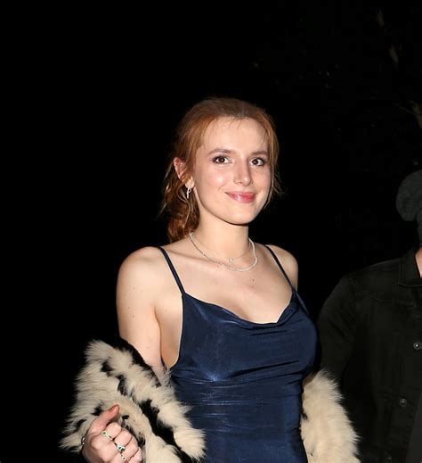 Bella Thorne Hot Celebs Home