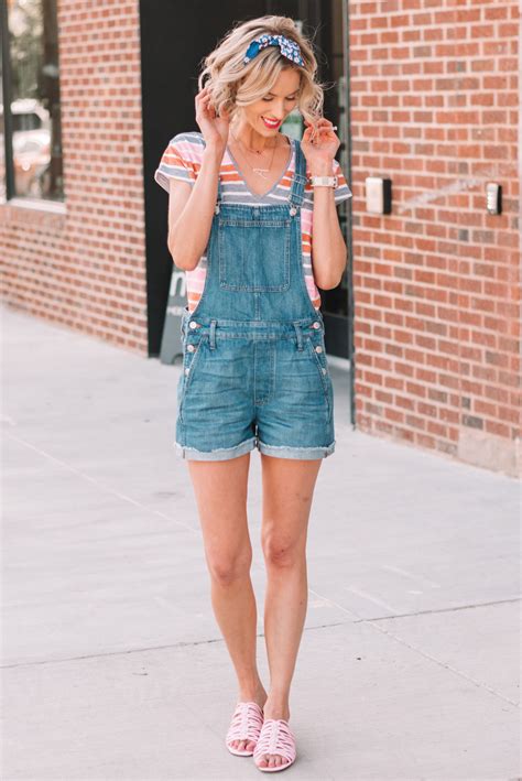 How To Wear Overalls Styling Tips And Tricks To Avoid Looking Like A