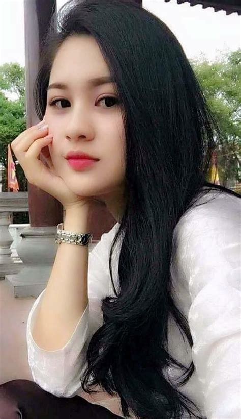 Gaya Rambut Panjang Wanita Cantik Mary Clark