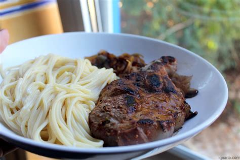 Costeletas do Cachaço Esparguete Iguaria Receita e Culinária