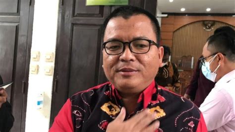 Skandal Denny Indrayana Ungkap Keterlibatan Tersembunyi Kantor