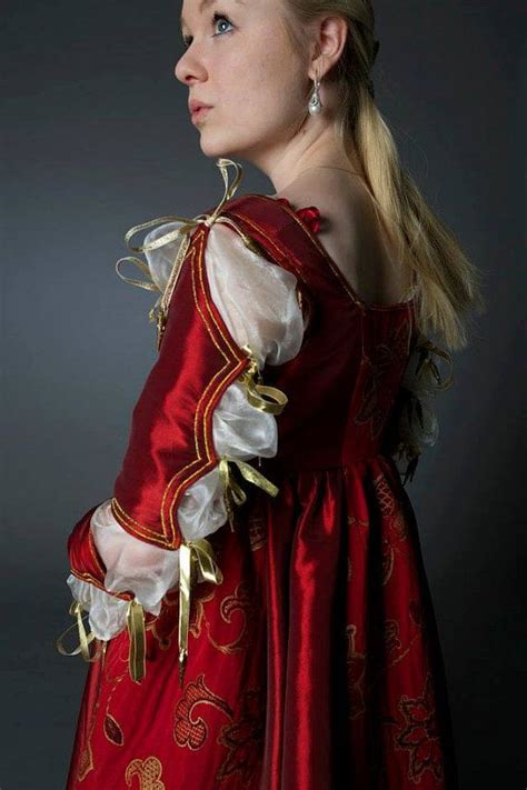 Lucrezia Borgia Renaissance Dress By Sarahannlamb On Etsy Renaissance