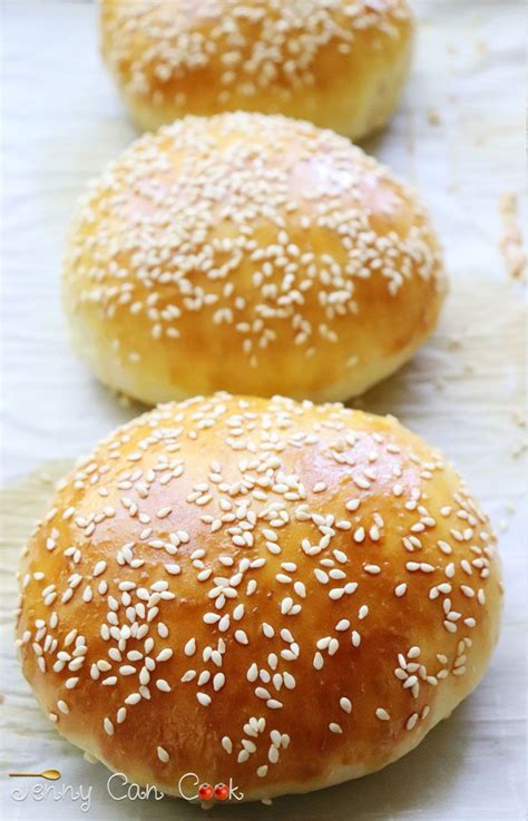 Quick Easy Sesame Seed Hamburger Buns Recipe | Jenny Can Cook | Recipe ...