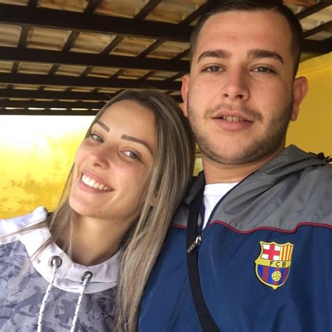 Jovem recém casada e feliz era o perfil de Gabriella nas redes sociais