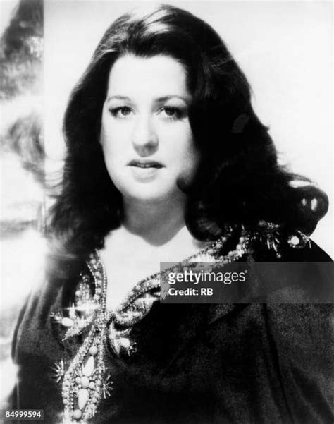 759 Mama Cass Elliot Fotos Und Hochauflösende Bilder Getty Images