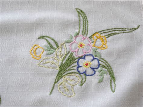 Broderie Au Point De Tige