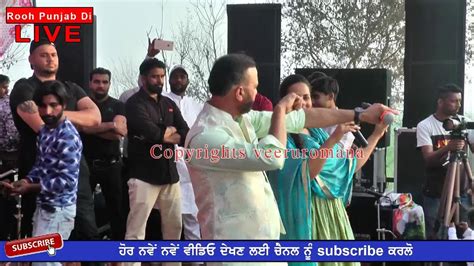 Surjit Bhullar Sargi Maan Live Song Hun Tera Jee Karda Rooh Punjab