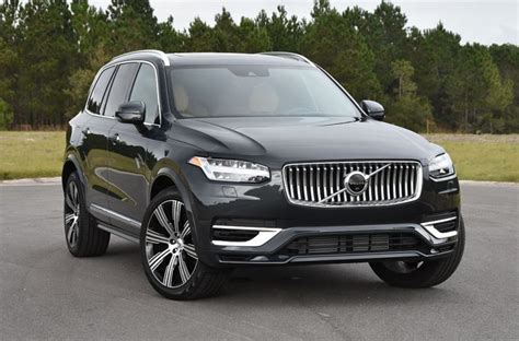 2021 Volvo XC90 Recharge T8 Inscription Review & Test Drive ...