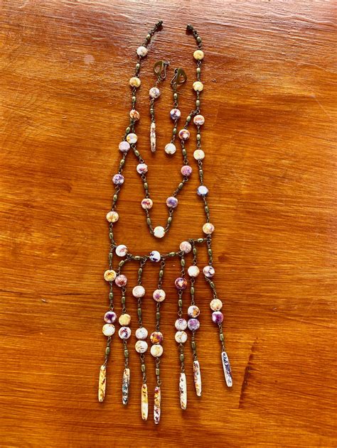 Vintage 40s Long Bib Necklace With An Inner Semi Choker And Assorted Screw Back Earrings