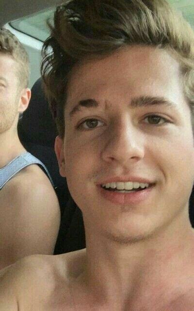 Pin By Zoha Ali On Charlie Puth Charlie Puth Charlie Singer