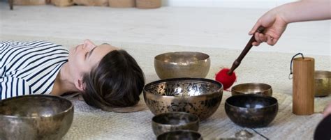 A Beginners Guide To Sound Bath Meditation Hif