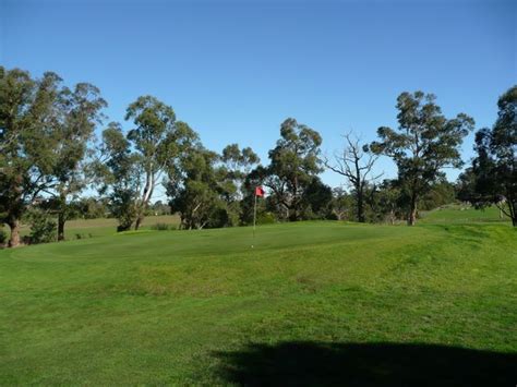 Drouin Golf & Country Club - Drouin Green on Hole 13.