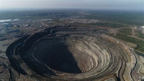 Siberia's Diamond Mines Leave Gaping Holes In The Planet