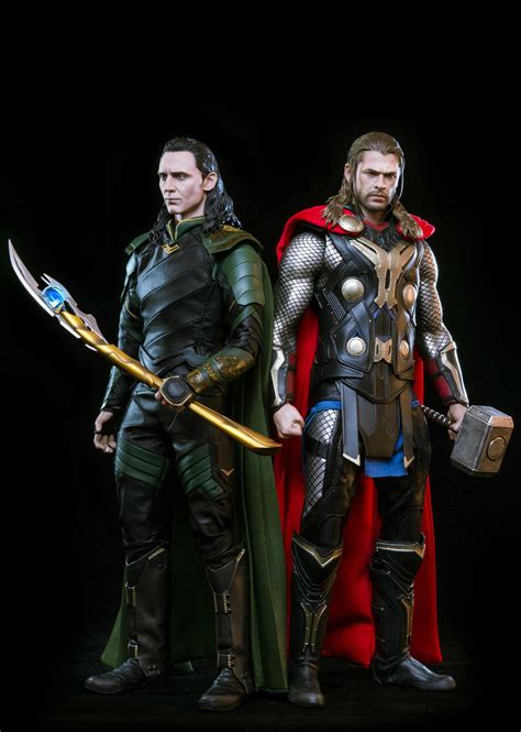 Hot Toys Loki Marvel 1/6 Scale Action Figure | Figround