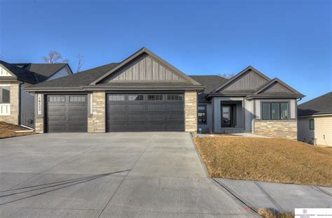 18122 Gretchen Ave Elkhorn NE 68022 Trulia