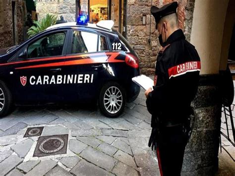 Lecco Trovato Il Cadavere Di Una Donna In Unauto La Sestina