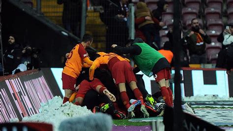 Bu Sezon Toplamda Oldu Galatasaray Evinde Yenilmiyor Son