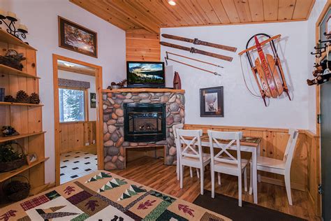 #10 Mountain Retreat | The Fireside Lodge