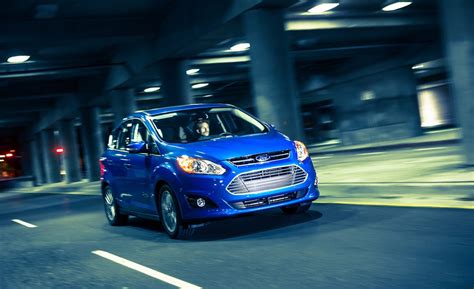 2013 Ford C Max Energi Plug In Hybrid Test Review Car And Driver