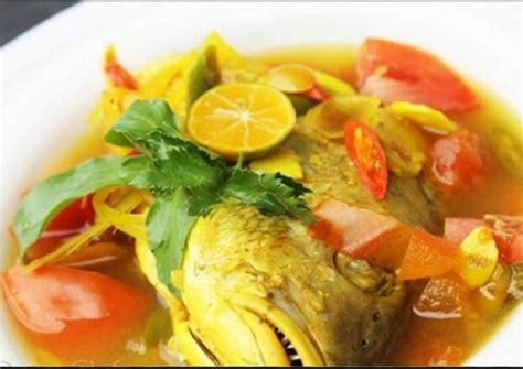 Resep Kepala Ikan Kakap Kuah Kuning Asem Oleh Nenk Siti Cookpad