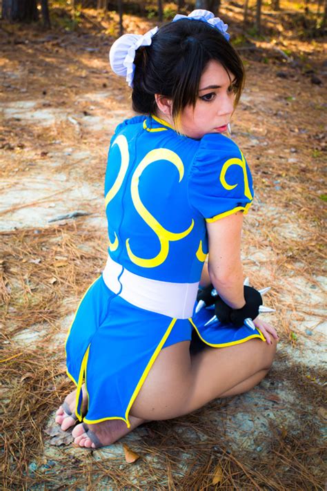 Chun-Li Cosplay - Mundo Cosplayer