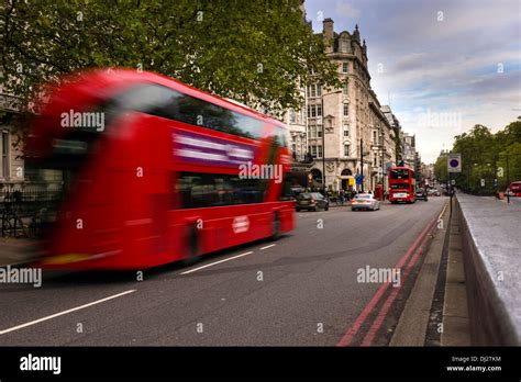 London Bus City Bus Hi Res Stock Photography And Images Alamy