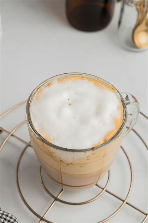 5 Minute Vanilla Latte Recipe - Midwest Nice