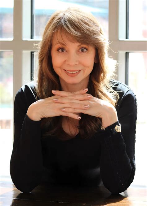 Sabrina Stratford - Professional Speaker, Professional Speaking to