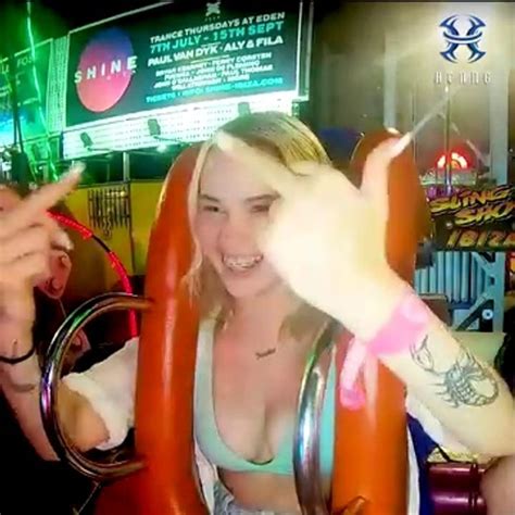 Beautiful Girls Passing Out I Funny Slingshot Ride Compilation