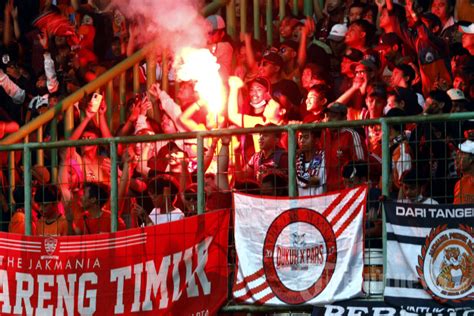 The Jakmania Hadir Saksikan Laga Persija Jakarta Vs Sabah FC Foto 8