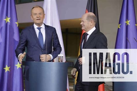 Donald Tusk Olaf Scholz Germany Berlin Federal Chancellery Press